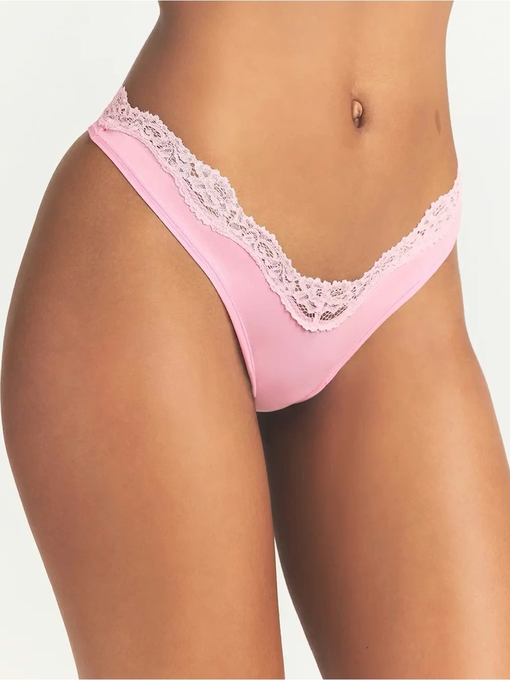 SKIMS Fits Everybody Lace Dipped Thong